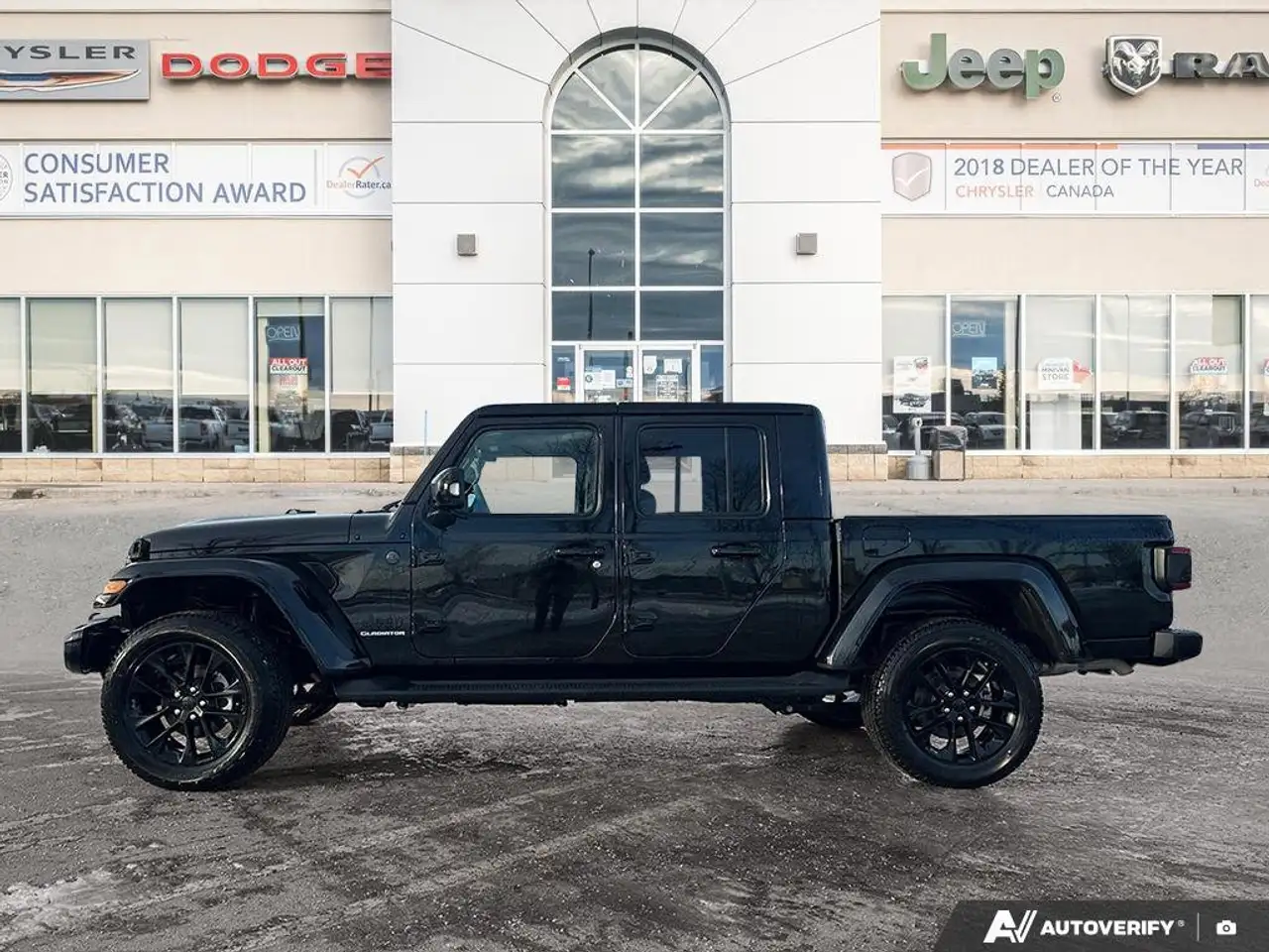 Jeep Gladiator снимка Jeep Gladiator