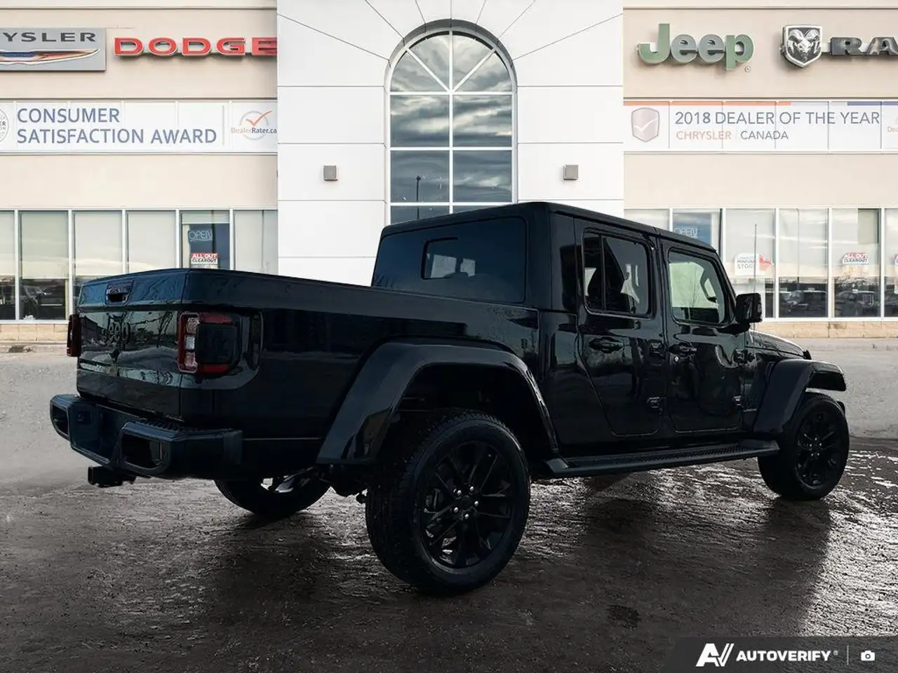 Jeep Gladiator снимка Jeep Gladiator