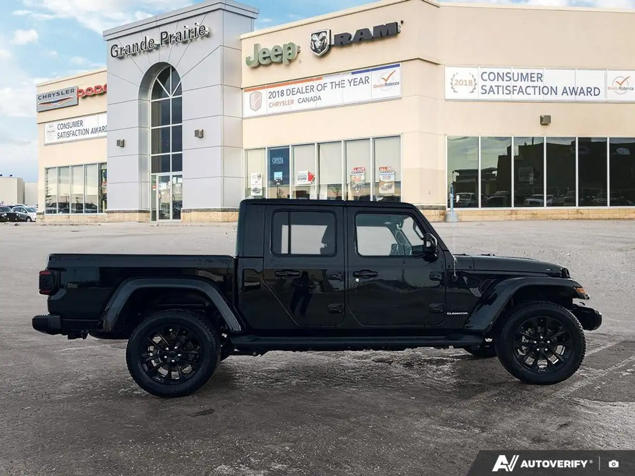 Jeep Gladiator снимка Jeep Gladiator