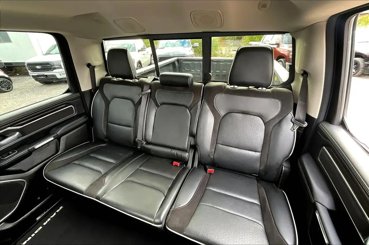 RAM 1500 photo RAM 1500