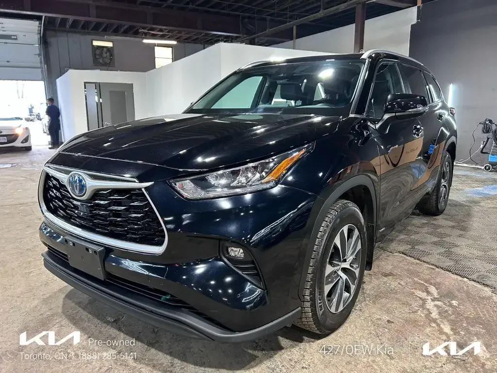 Toyota Highlander снимка Toyota Highlander