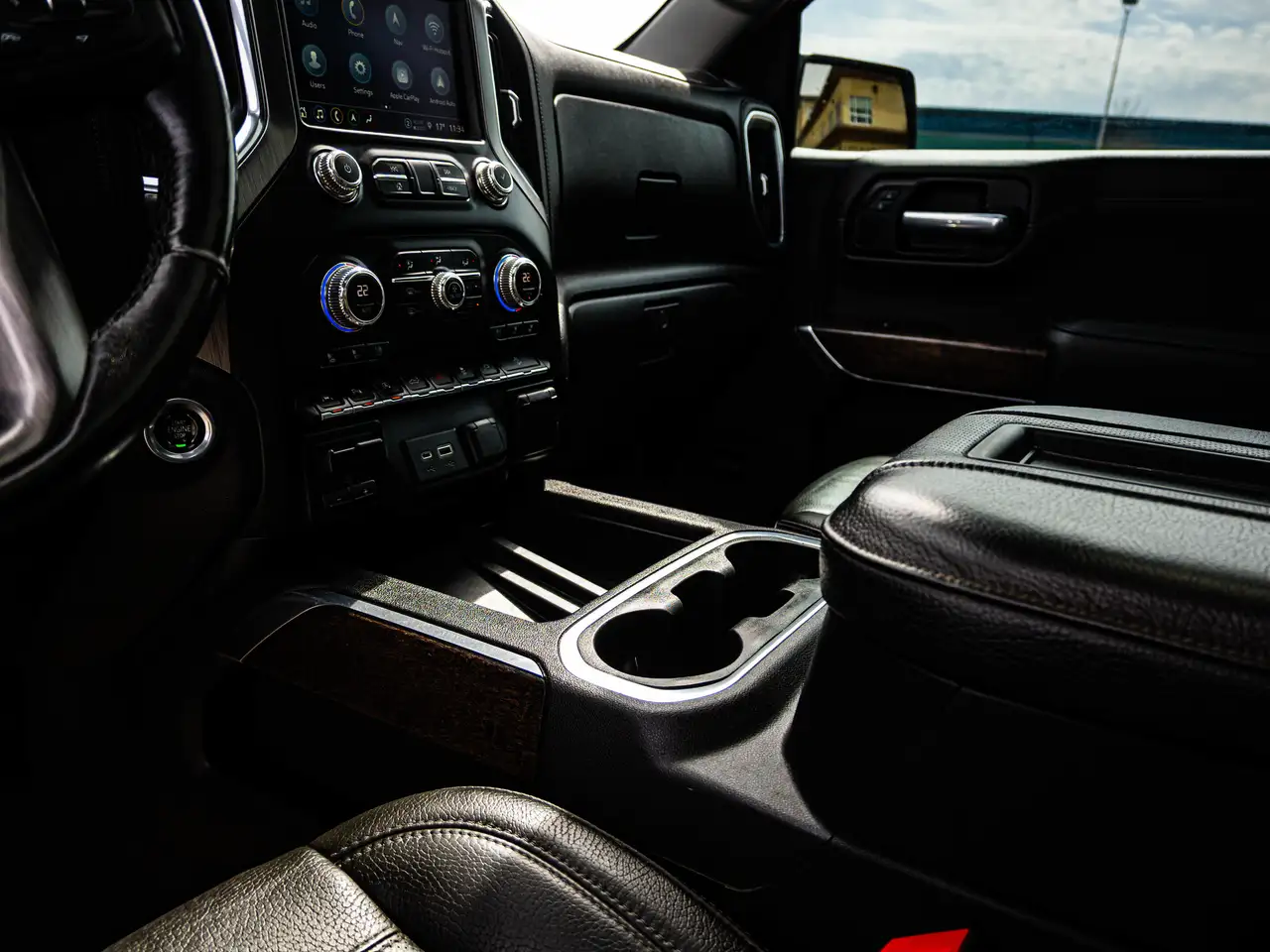 GMC Sierra 1500 снимка GMC Sierra 1500