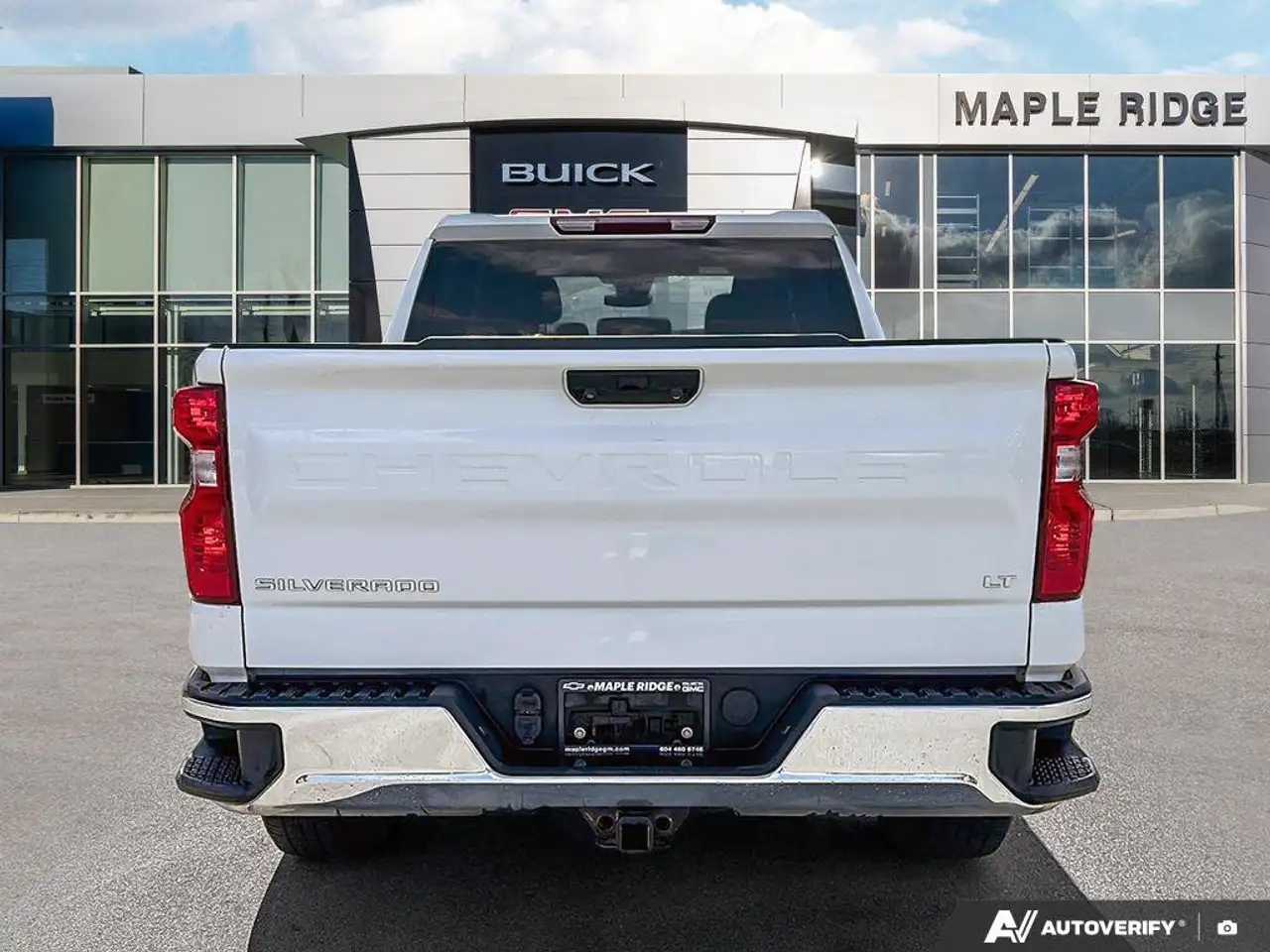 Chevrolet Silverado 1500 снимка Chevrolet Silverado 1500