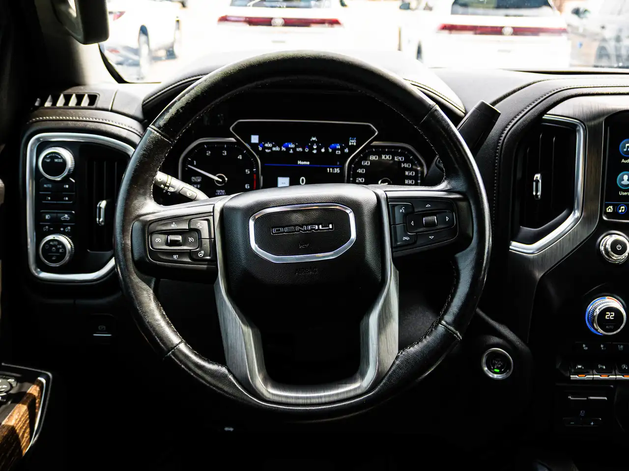 GMC Sierra 1500 снимка GMC Sierra 1500