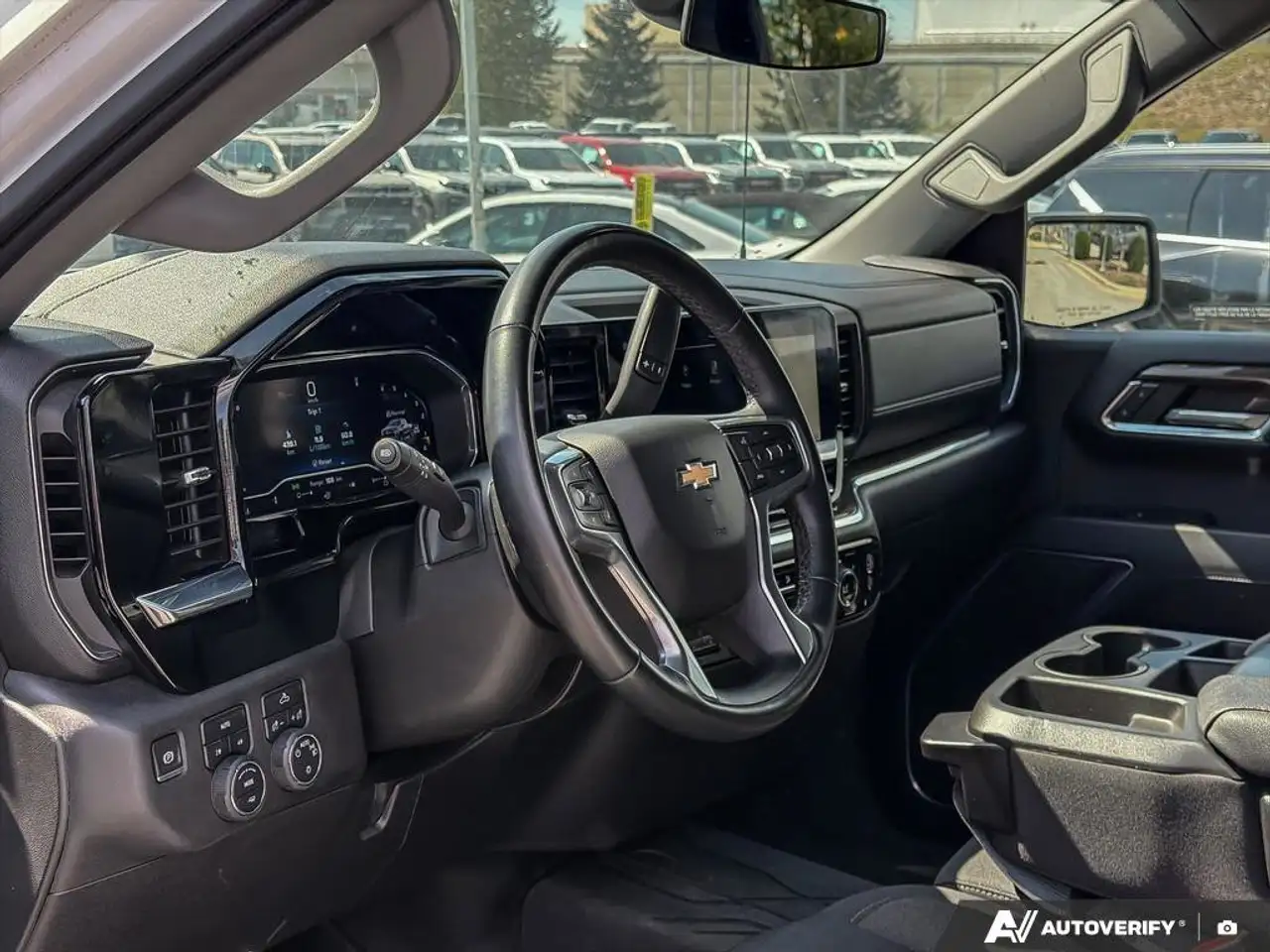 Chevrolet Silverado 1500 снимка Chevrolet Silverado 1500