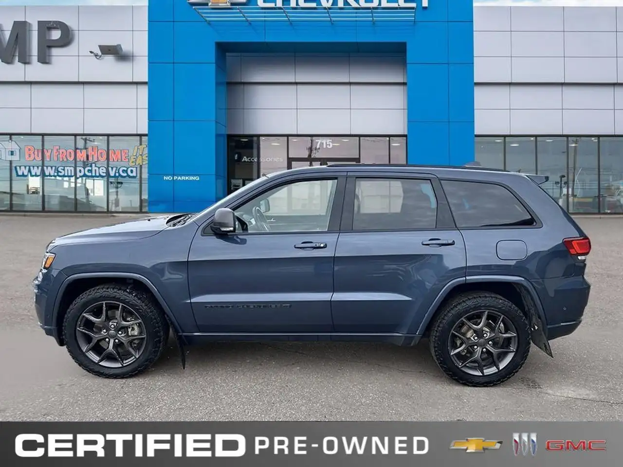 Jeep Grand Cherokee снимка Jeep Grand Cherokee