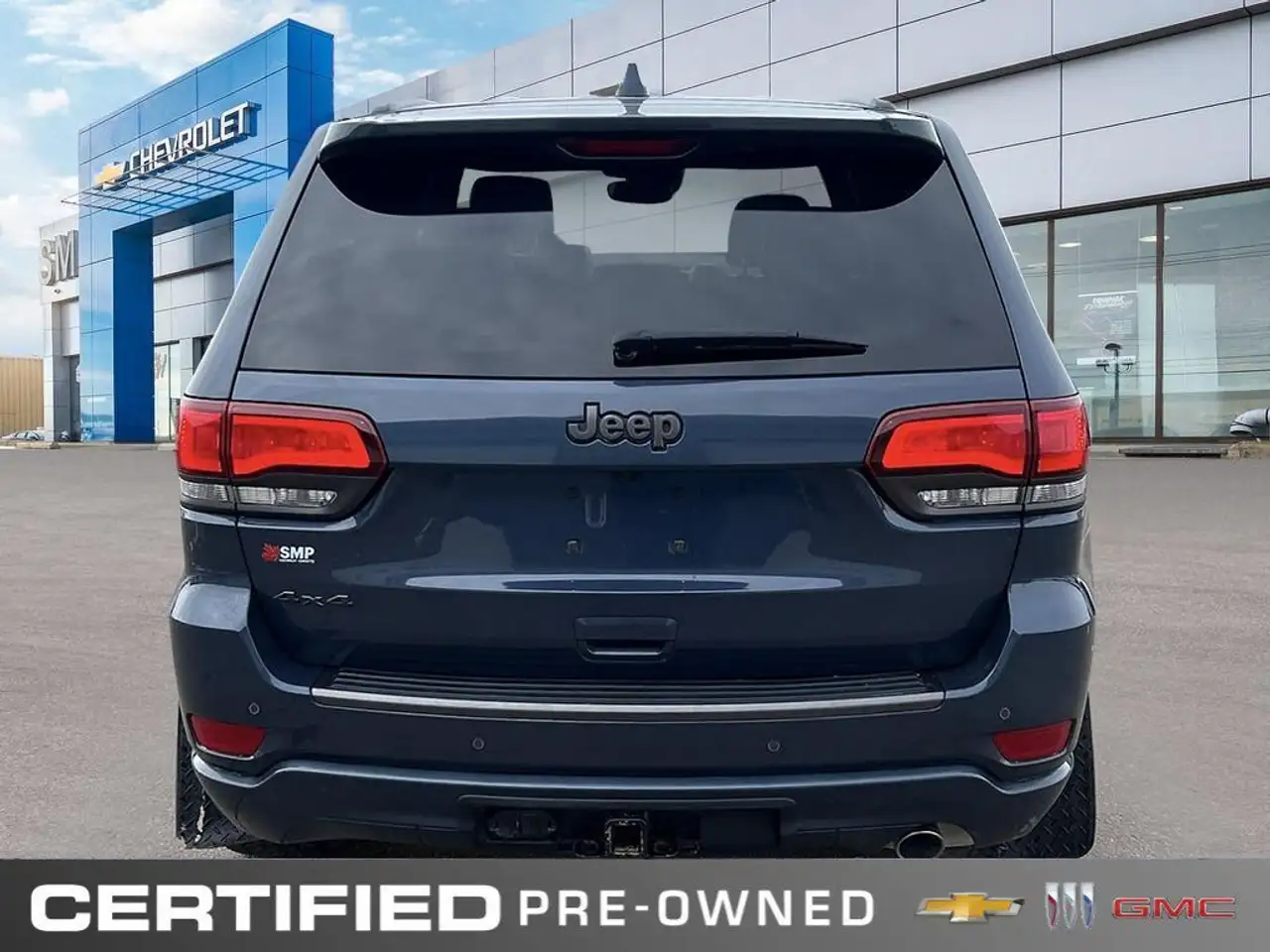 Jeep Grand Cherokee снимка Jeep Grand Cherokee
