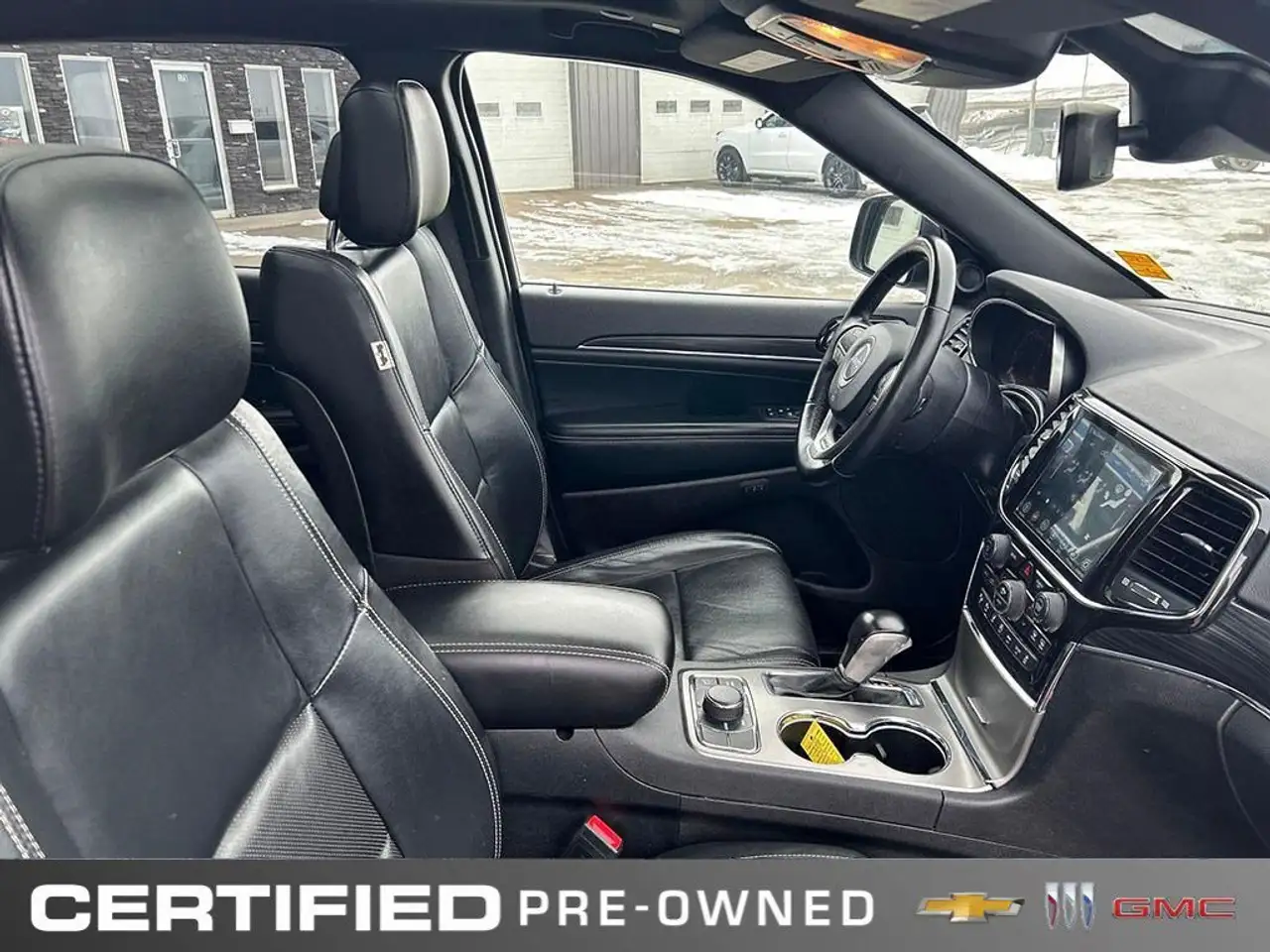 Jeep Grand Cherokee снимка Jeep Grand Cherokee