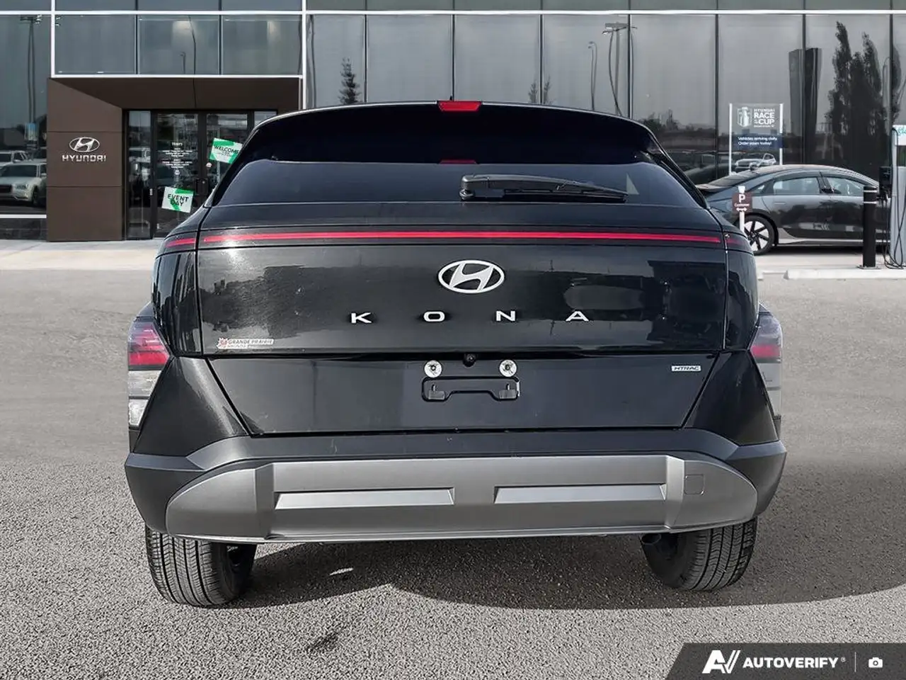 Hyundai KONA снимка Hyundai KONA