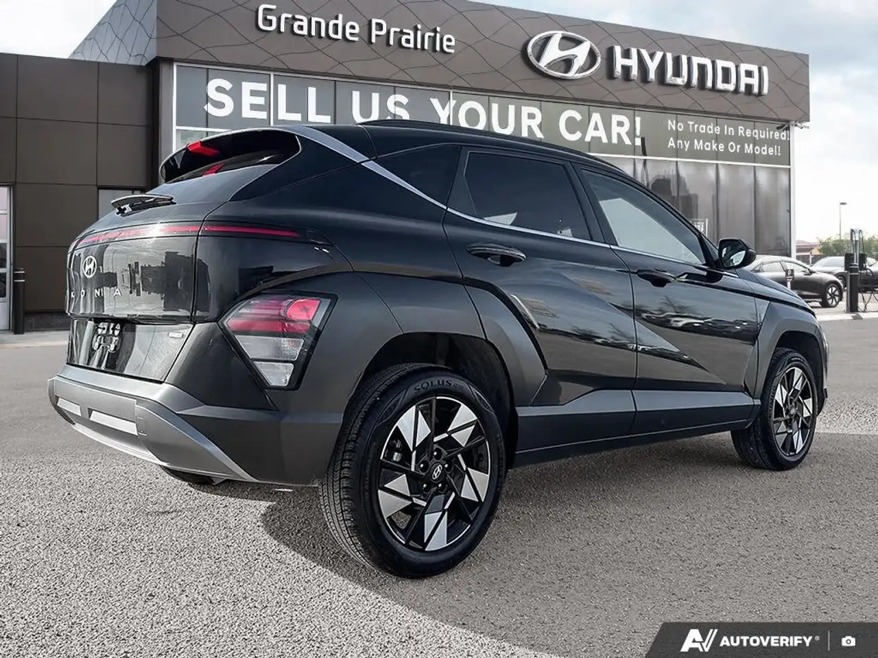 Hyundai KONA снимка Hyundai KONA
