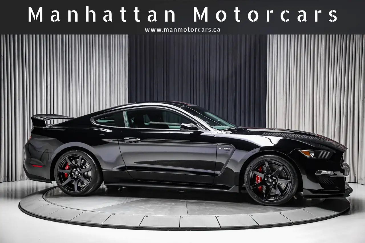 Ford Mustang снимка Ford Mustang