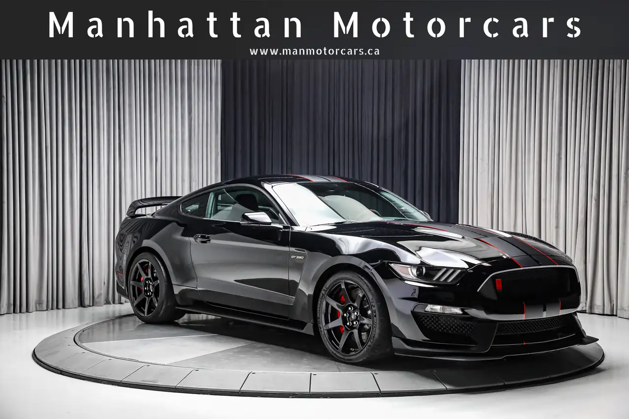 Ford Mustang снимка Ford Mustang