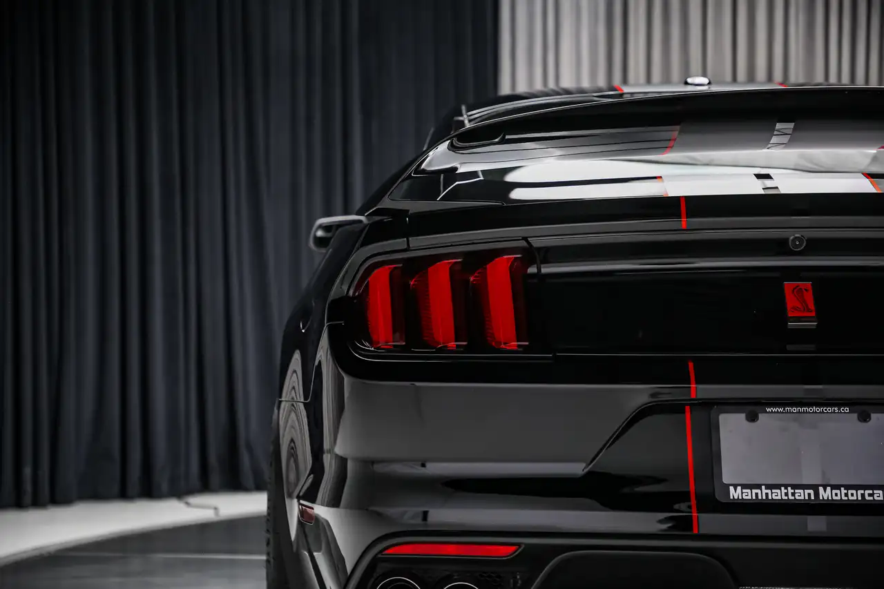 Ford Mustang снимка Ford Mustang