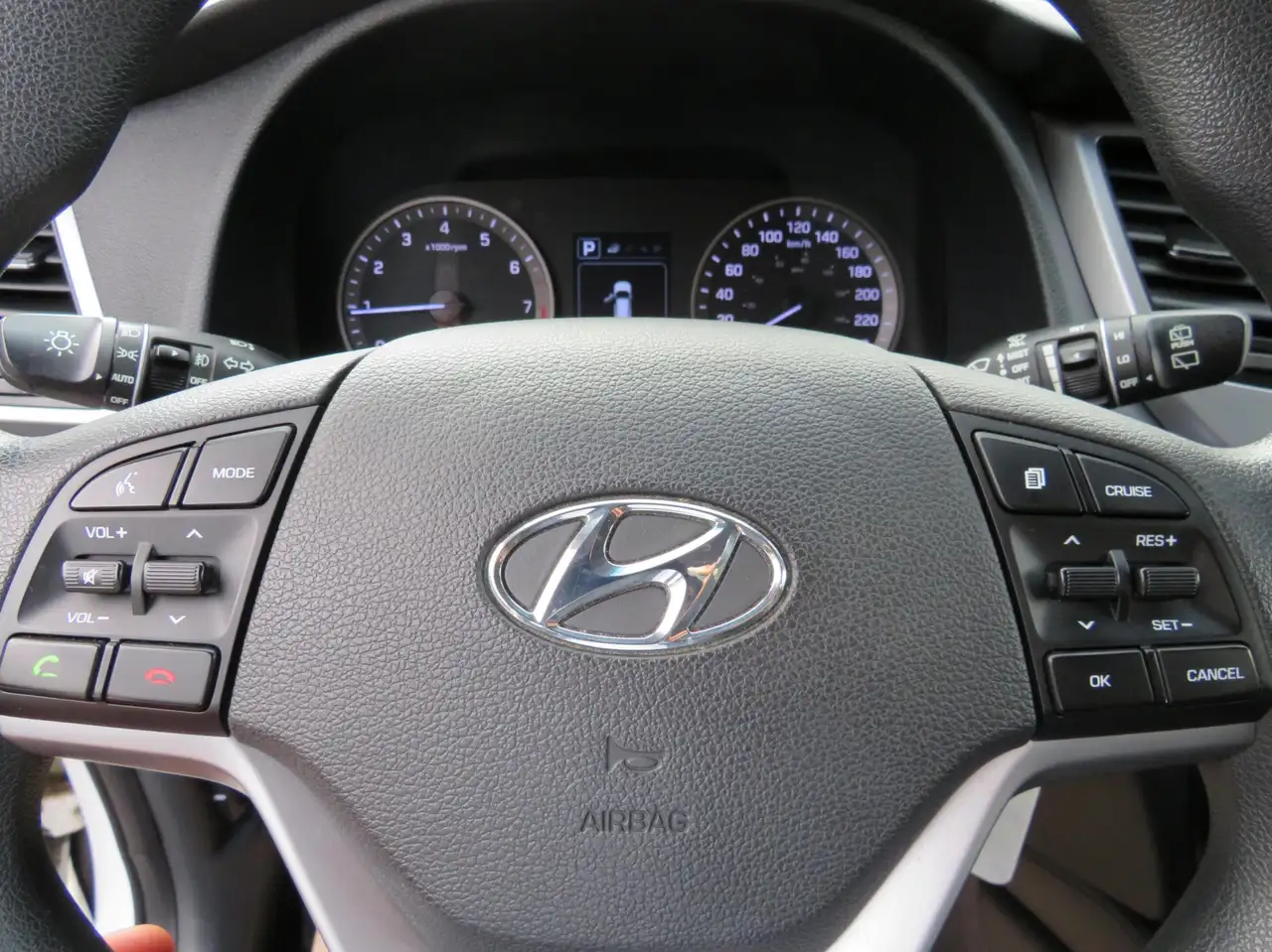 Hyundai TUCSON снимка Hyundai TUCSON