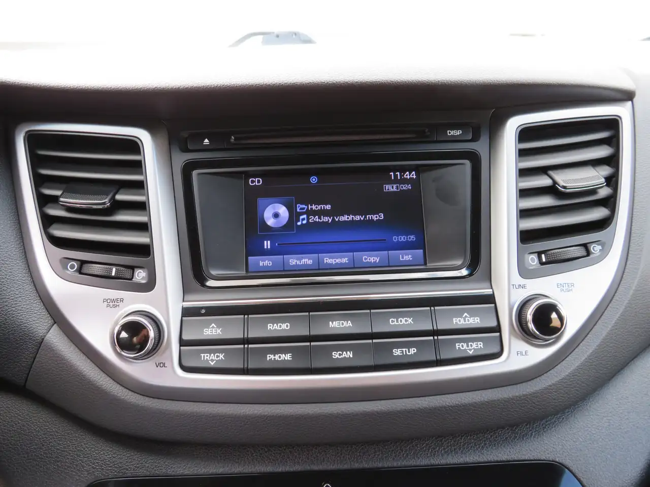 Hyundai TUCSON снимка Hyundai TUCSON