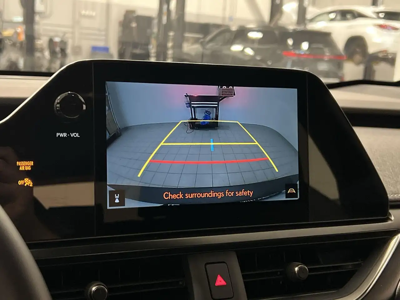 Lexus UX снимка Lexus UX