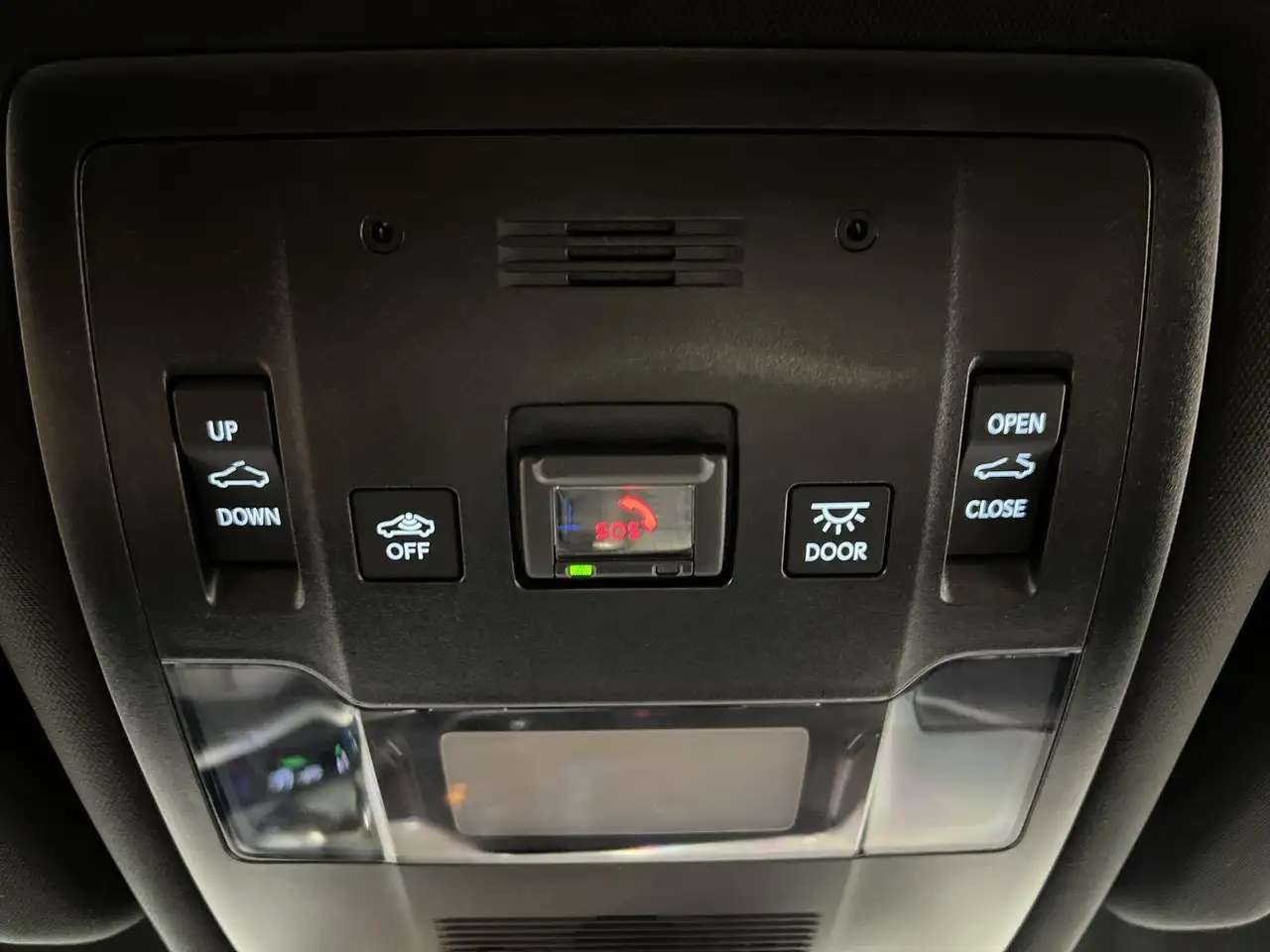Lexus UX снимка Lexus UX