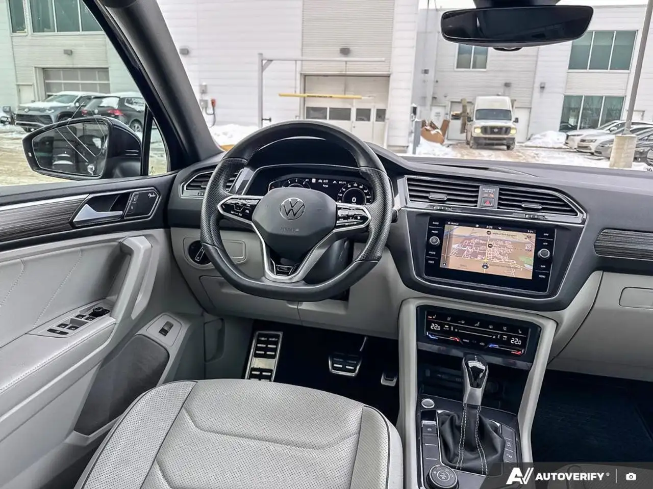 Volkswagen Tiguan снимка Volkswagen Tiguan