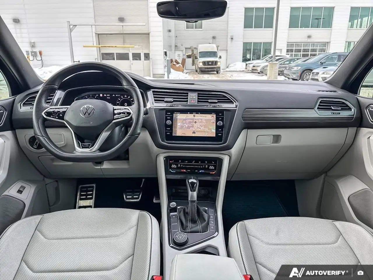 Volkswagen Tiguan снимка Volkswagen Tiguan