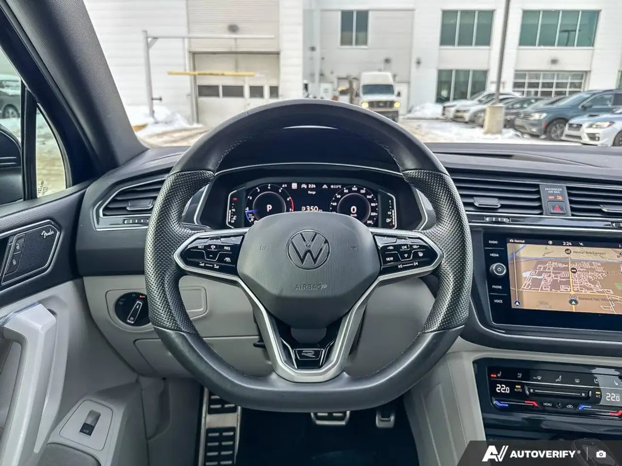 Volkswagen Tiguan снимка Volkswagen Tiguan