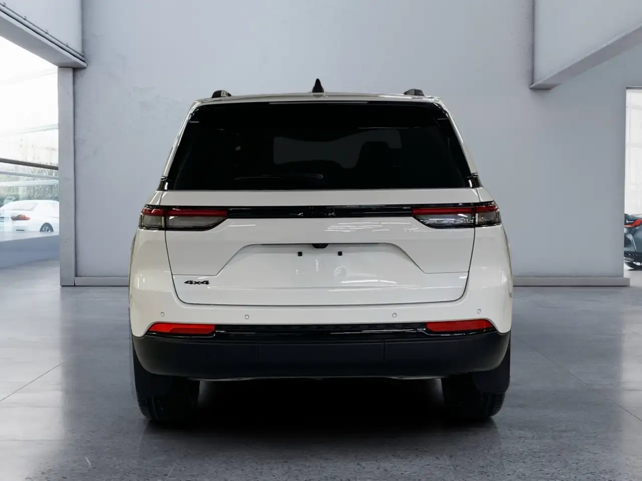 Jeep Grand Cherokee снимка Jeep Grand Cherokee