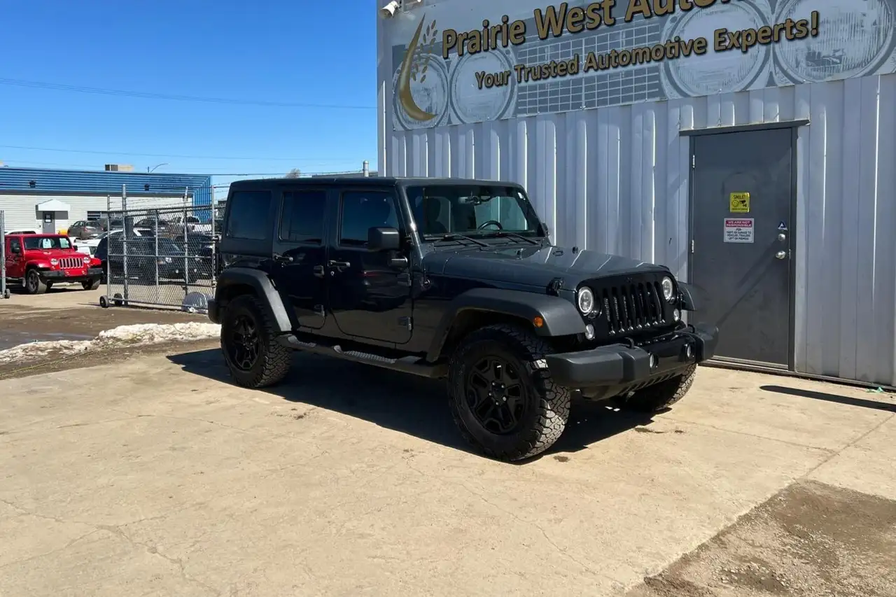 Jeep Wrangler photo Jeep Wrangler