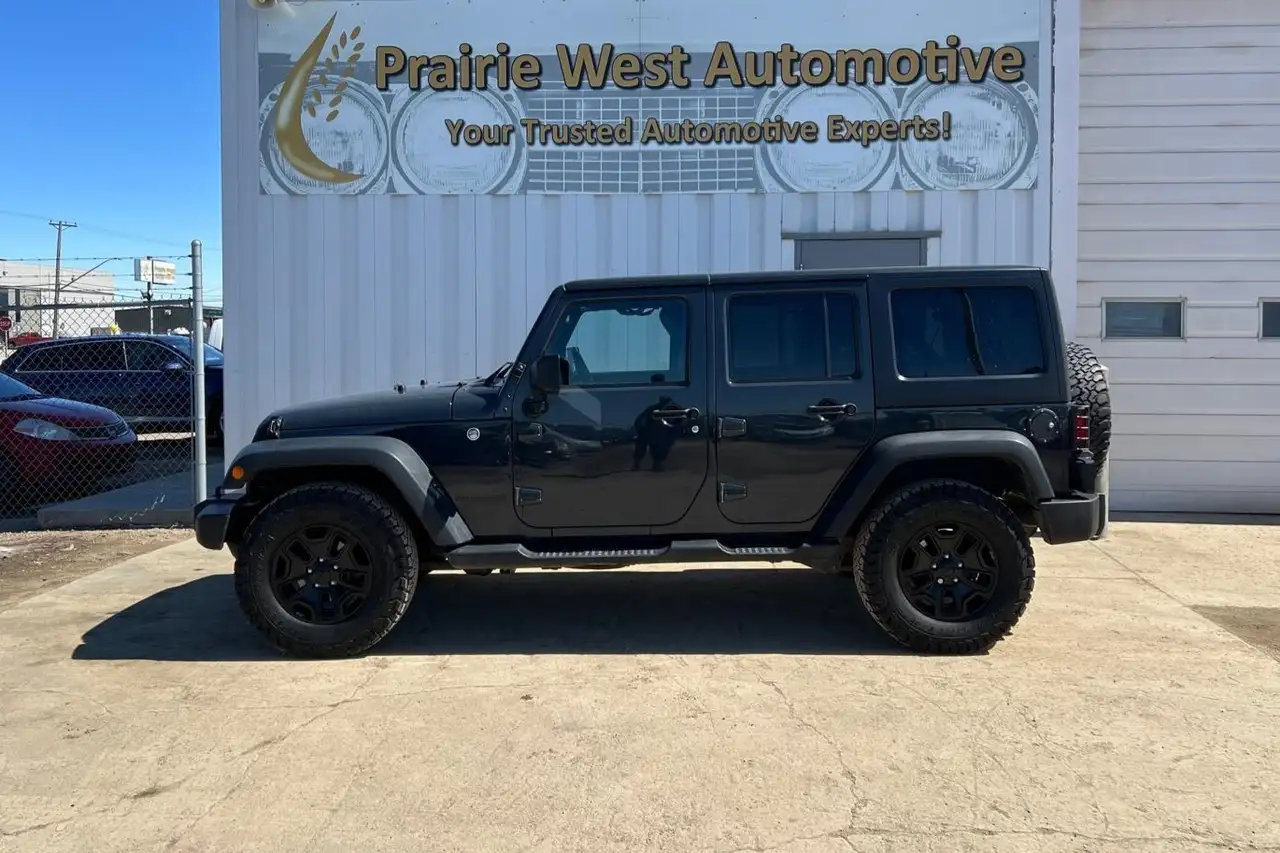 Jeep Wrangler photo Jeep Wrangler