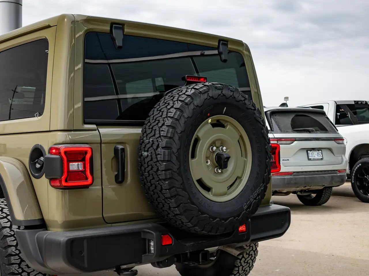 Jeep Wrangler photo Jeep Wrangler