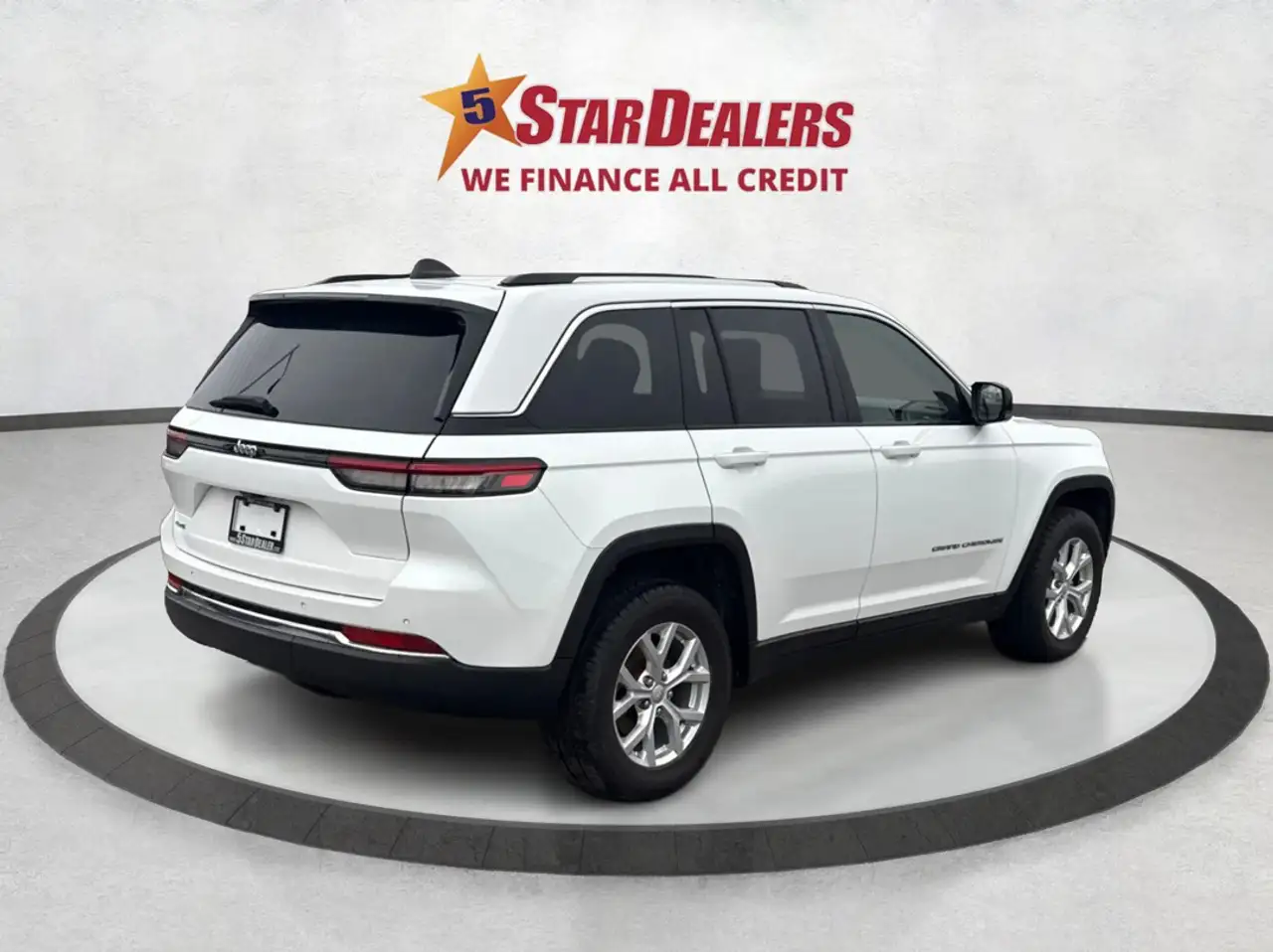 Jeep Grand Cherokee снимка Jeep Grand Cherokee