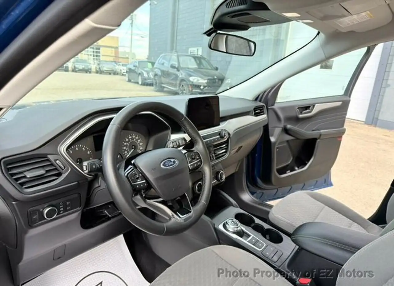 Ford Escape photo Ford Escape