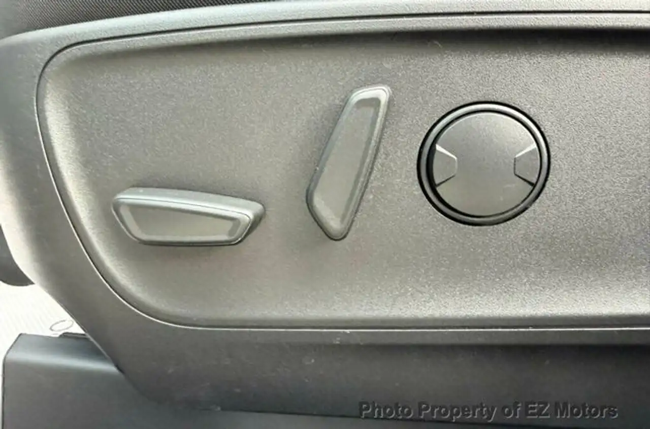 Ford Escape photo Ford Escape