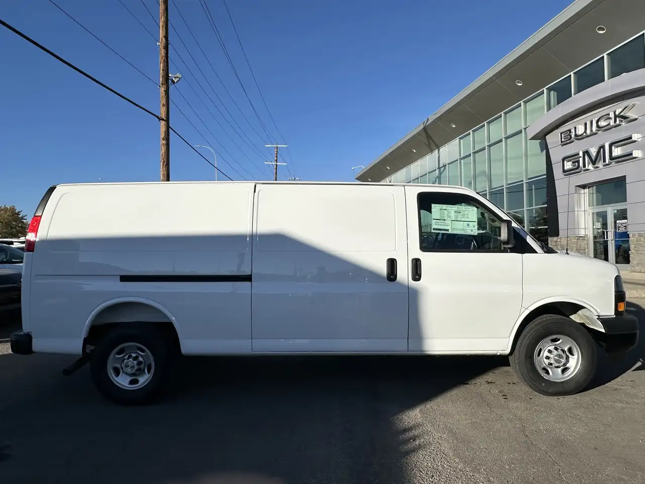 Chevrolet Express 3500 снимка Chevrolet Express 3500