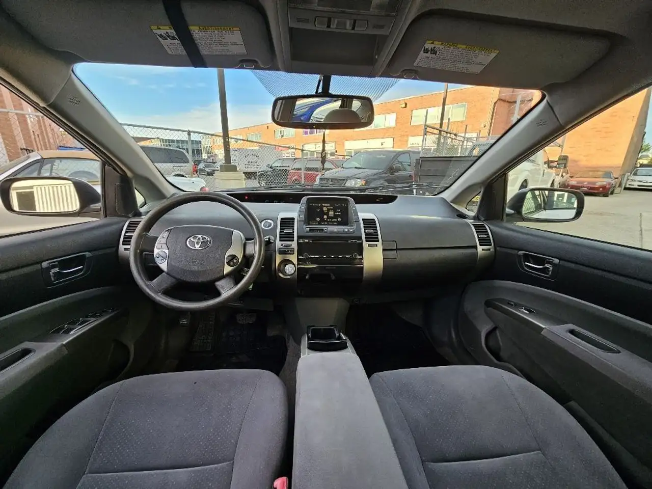 Toyota Prius снимка Toyota Prius