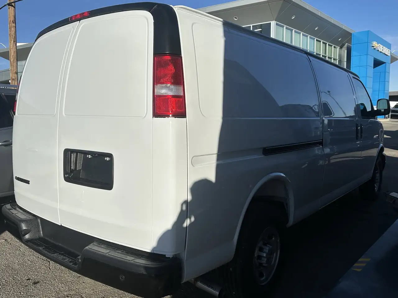 Chevrolet Express 3500 снимка Chevrolet Express 3500