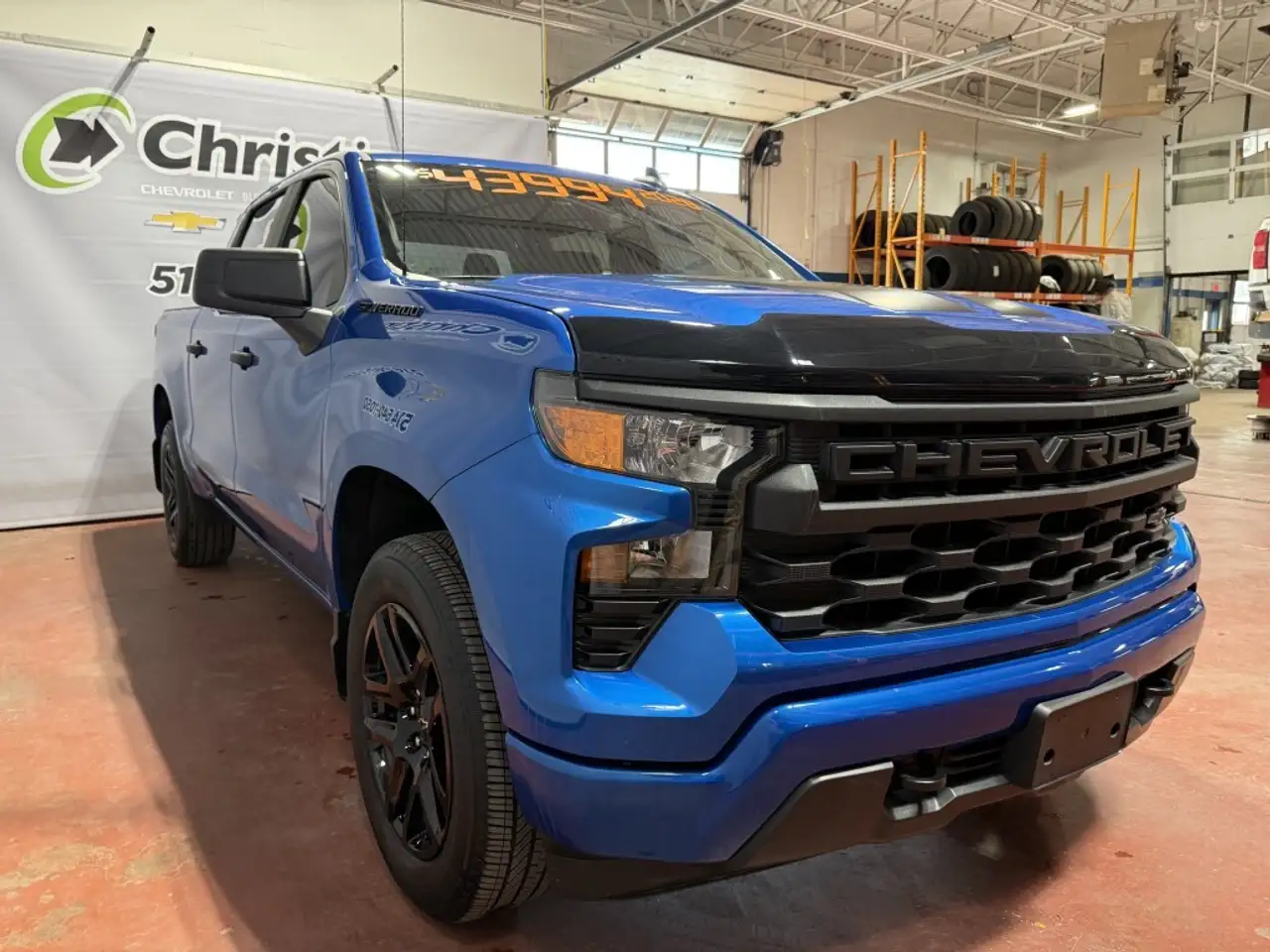 Chevrolet Silverado 1500 снимка Chevrolet Silverado 1500