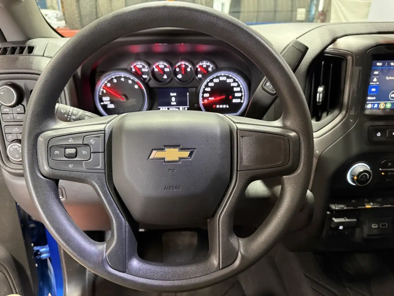 Chevrolet Silverado 1500 снимка Chevrolet Silverado 1500