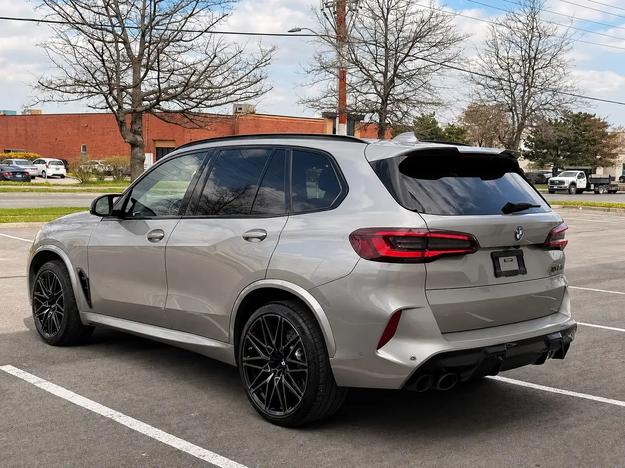 BMW X5 M снимка BMW X5 M
