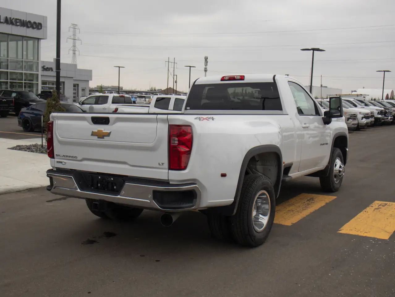 Chevrolet Silverado 3500 снимка Chevrolet Silverado 3500