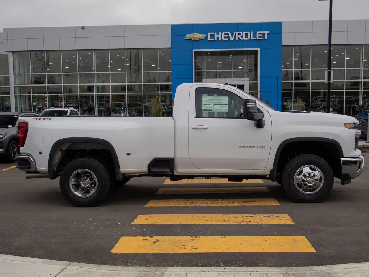 Chevrolet Silverado 3500 снимка Chevrolet Silverado 3500