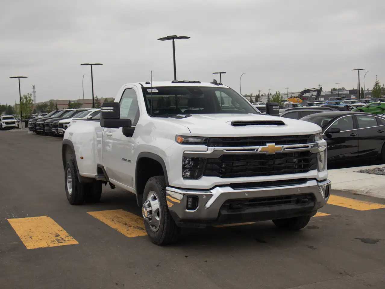 Chevrolet Silverado 3500 снимка Chevrolet Silverado 3500