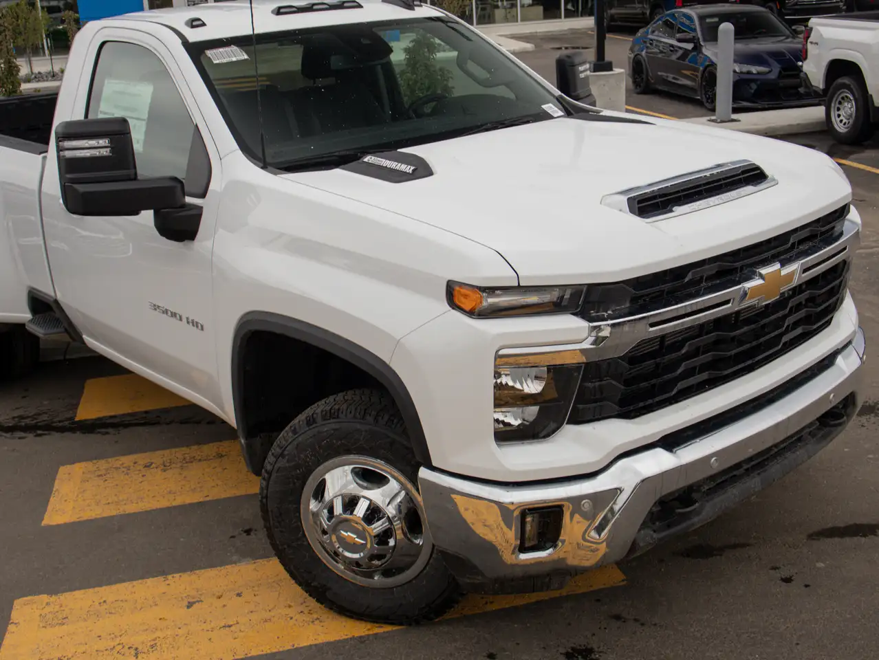 Chevrolet Silverado 3500 снимка Chevrolet Silverado 3500