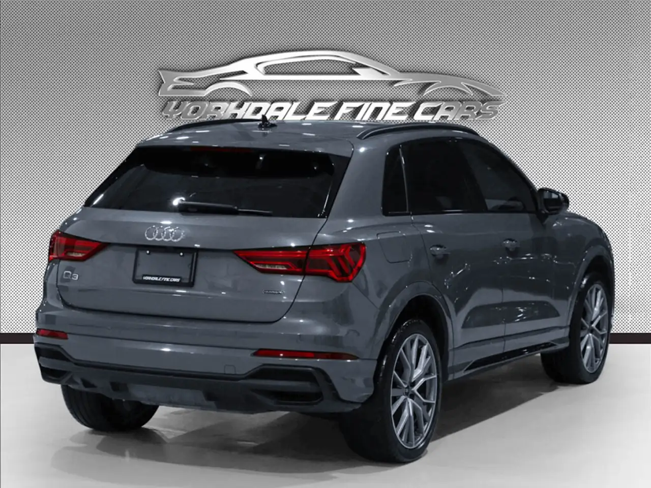 Audi Q3 photo Audi Q3