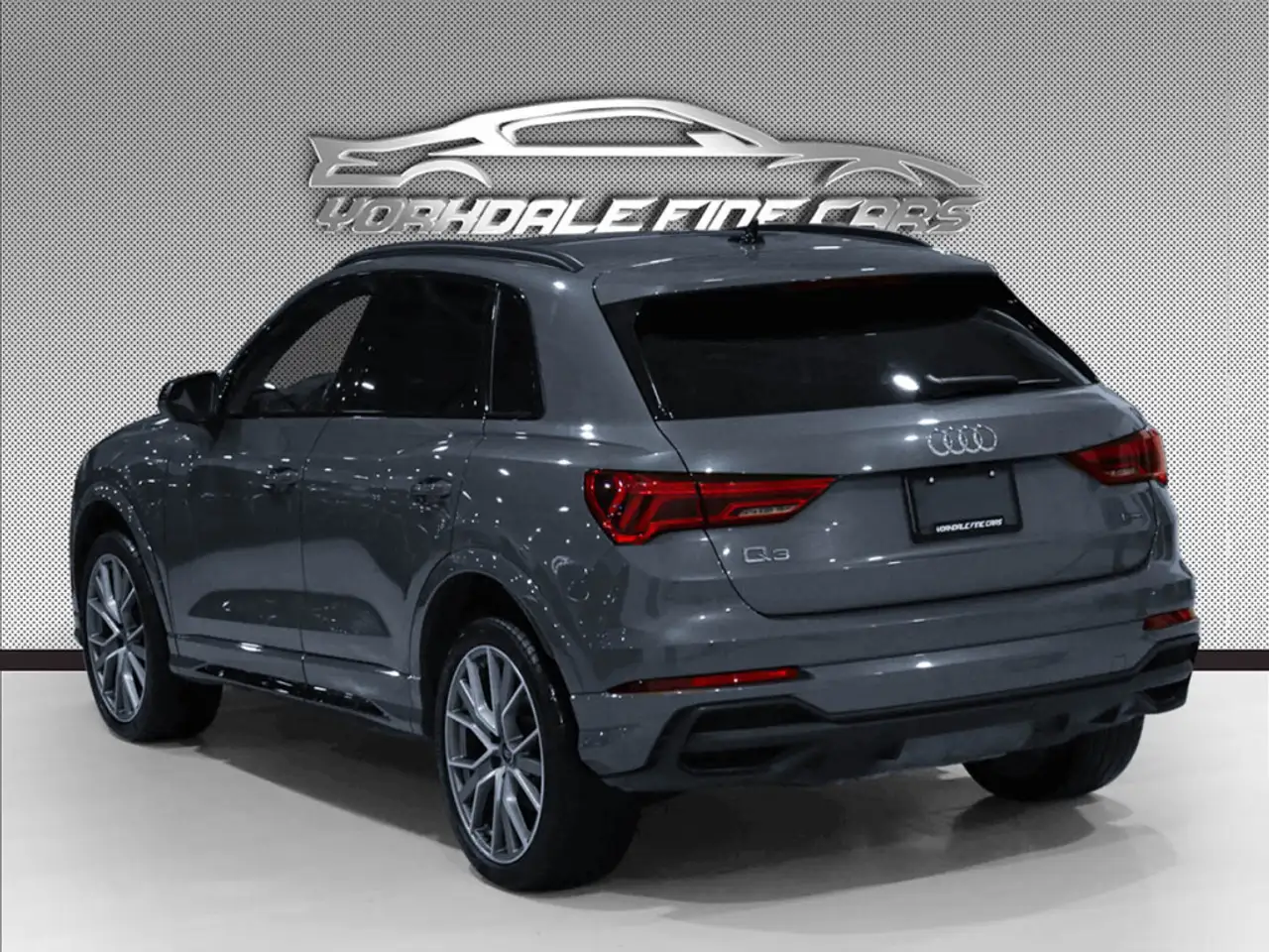 Audi Q3 photo Audi Q3
