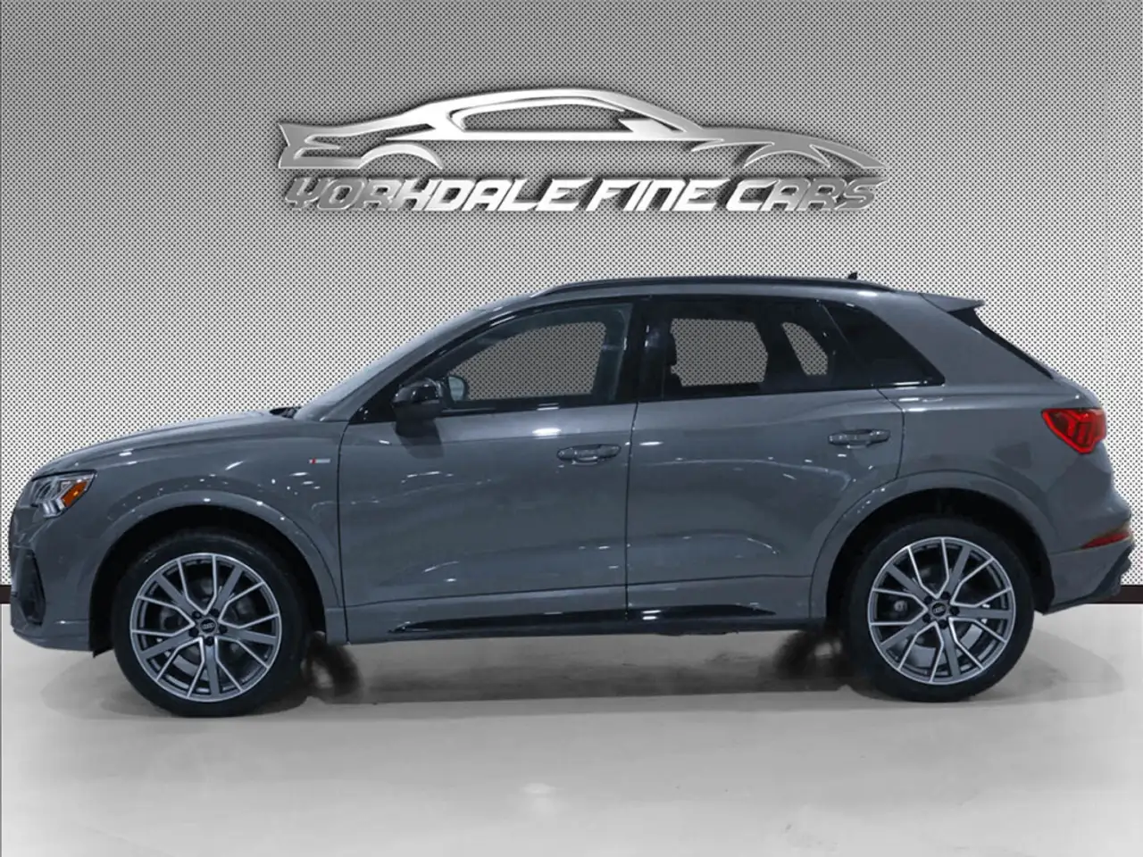 Audi Q3 photo Audi Q3