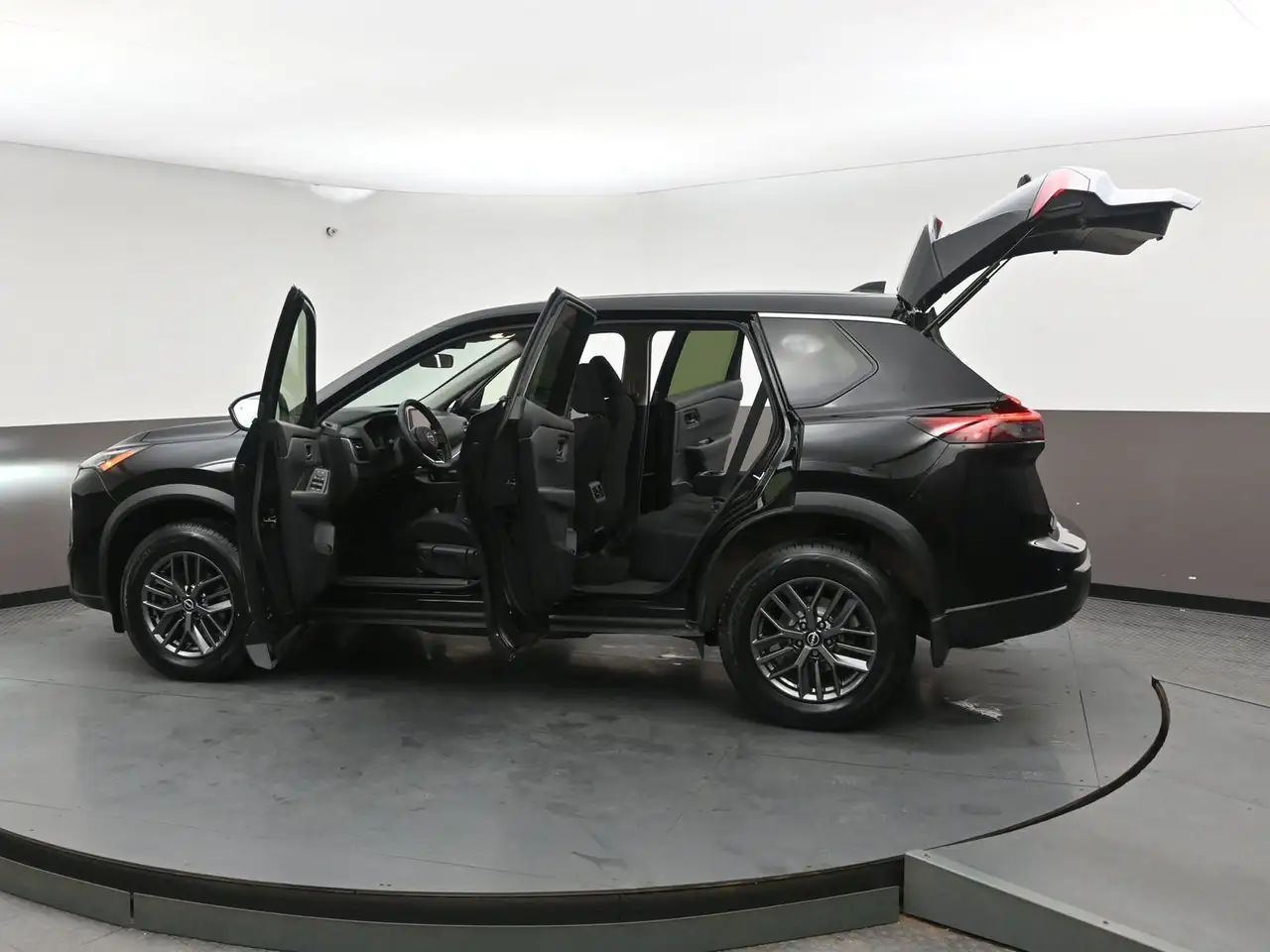 Nissan Rogue fotografie Nissan Rogue