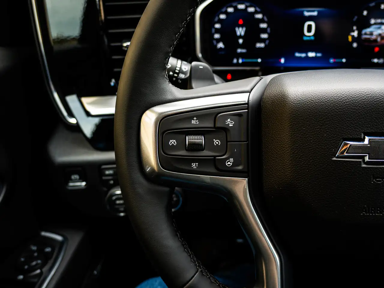 Chevrolet Silverado 1500 photo Chevrolet Silverado 1500