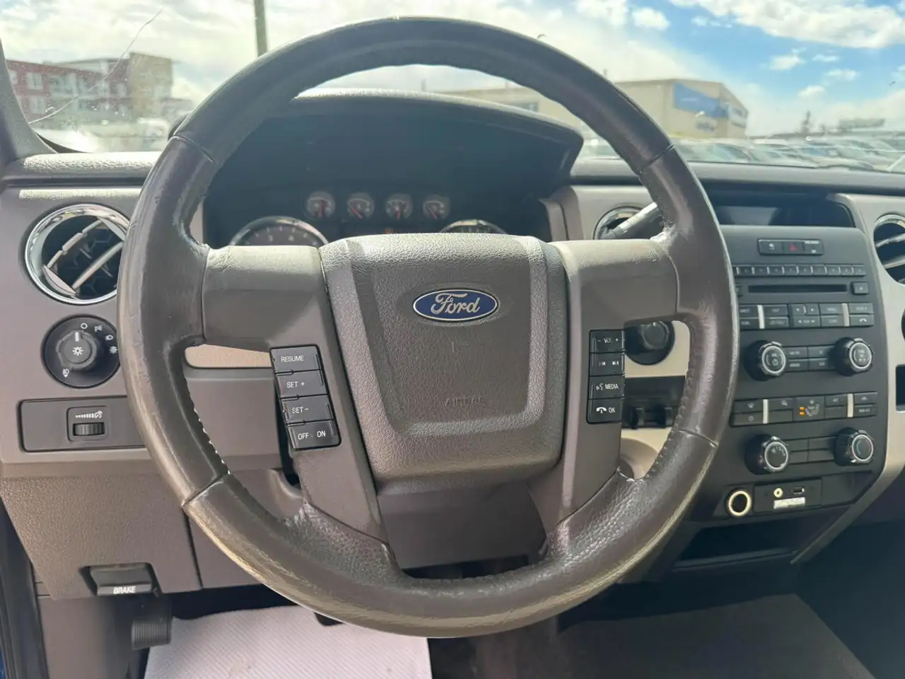 Ford F 150 снимка Ford F 150