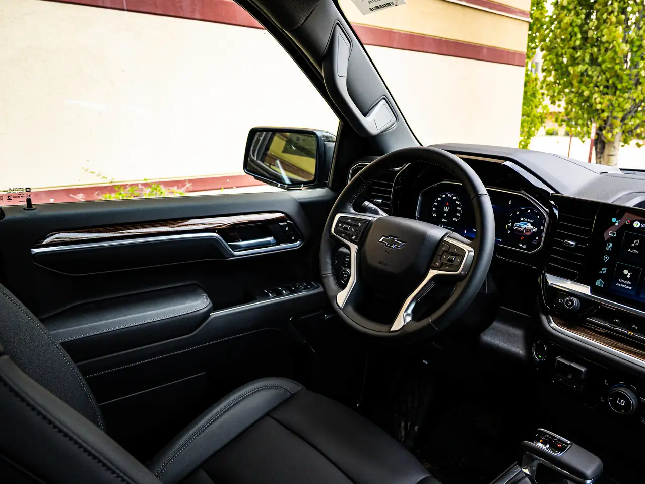 Chevrolet Silverado 1500 photo Chevrolet Silverado 1500