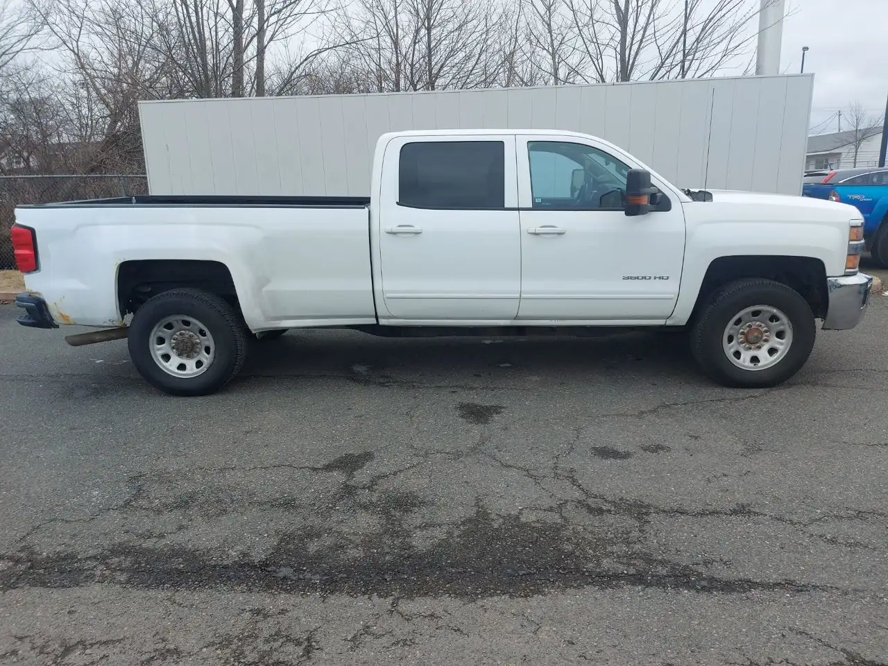 Chevrolet Silverado 3500 photo Chevrolet Silverado 3500