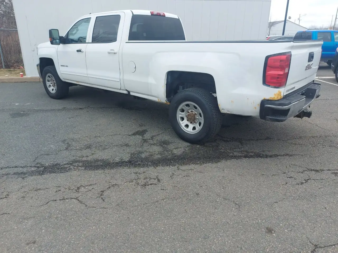 Chevrolet Silverado 3500 photo Chevrolet Silverado 3500